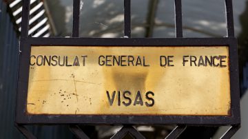 France limits visas for nationals of Tunisia, Algeria, and Morocco