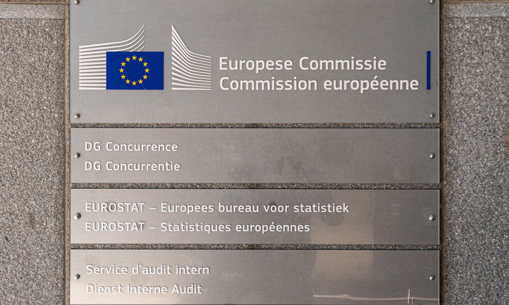 Eurostat on residence permits for children for family reasons