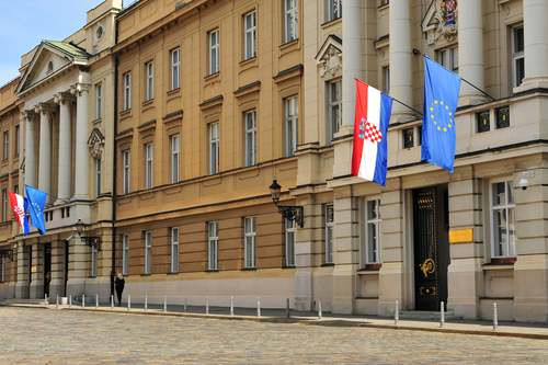 الاتحاد الأوروبي يوافق على انضمام كرواتيا رسميًا إلى منطقة شنغن اعتبارًا من 1 يناير 2023